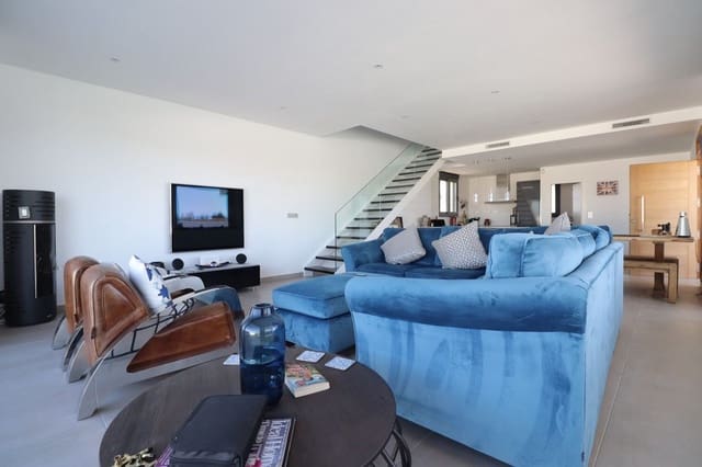 3 bedroom Villa for sale in Benijófar with pool - € 695,000 (Ref: 10017870)