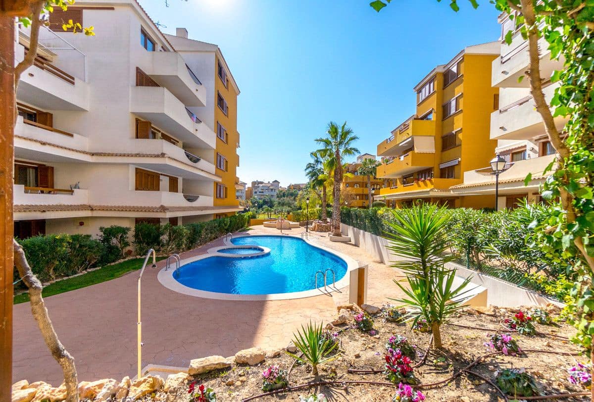 2 sovrum Lägenhet till salu i Orihuela Costa - 345 000 € (Ref: 10017872)