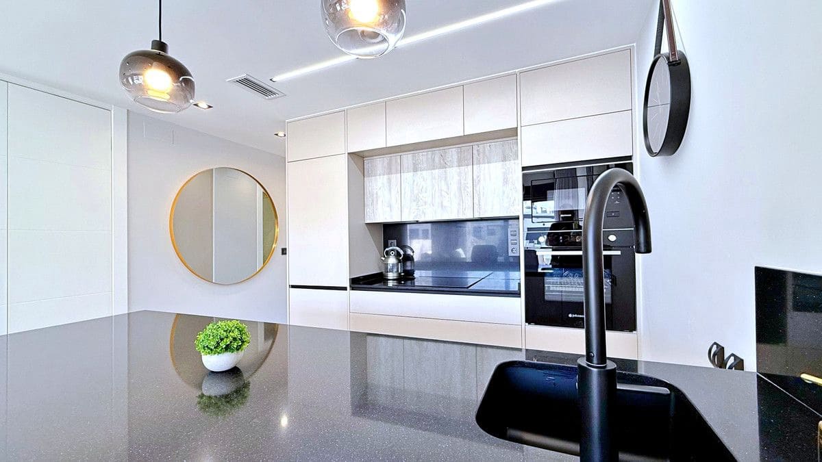 2 chambre Appartement à vendre à Orihuela Costa - 379 000 € (Ref: 10017874)