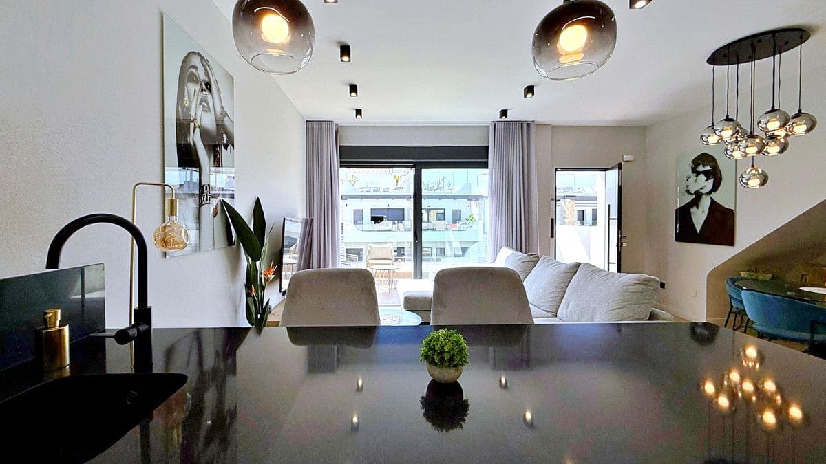 2 chambre Appartement à vendre à Orihuela Costa - 379 000 € (Ref: 10017874)