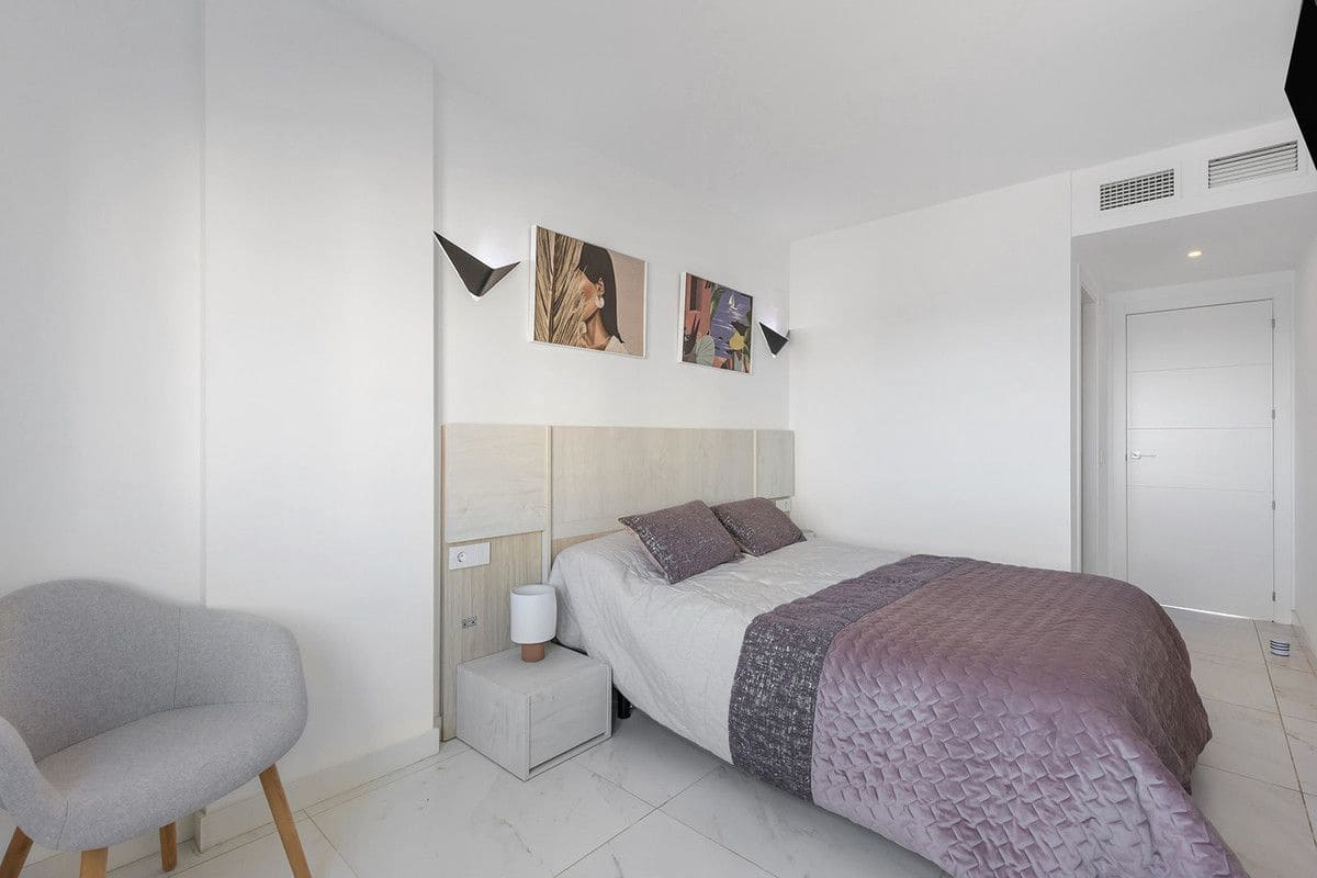 2 soveværelse Lejlighed til salg i Orihuela Costa - € 765.000 (Ref: 10017875)
