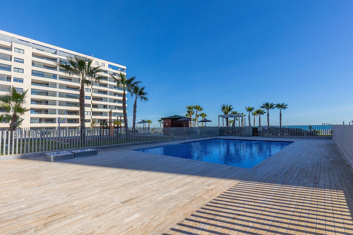 2 soveværelse Lejlighed til salg i Orihuela Costa - € 765.000 (Ref: 10017875)