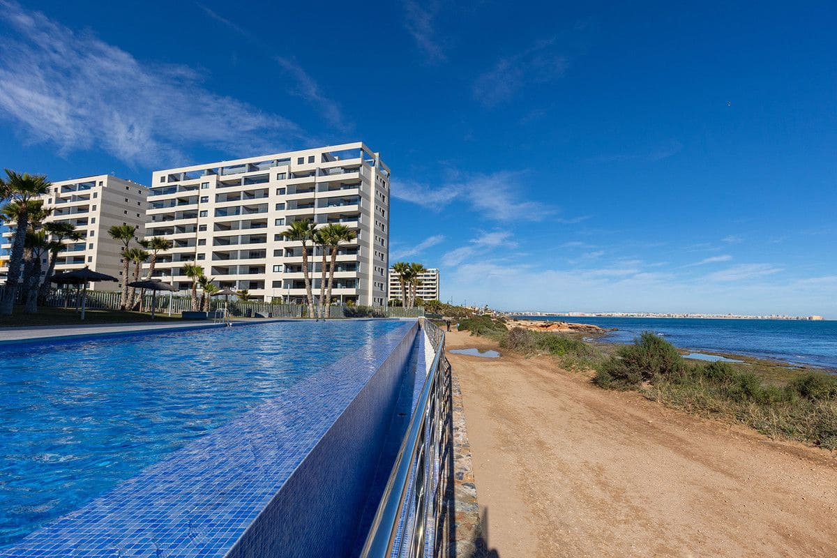 2 soveværelse Lejlighed til salg i Orihuela Costa - € 765.000 (Ref: 10017875)