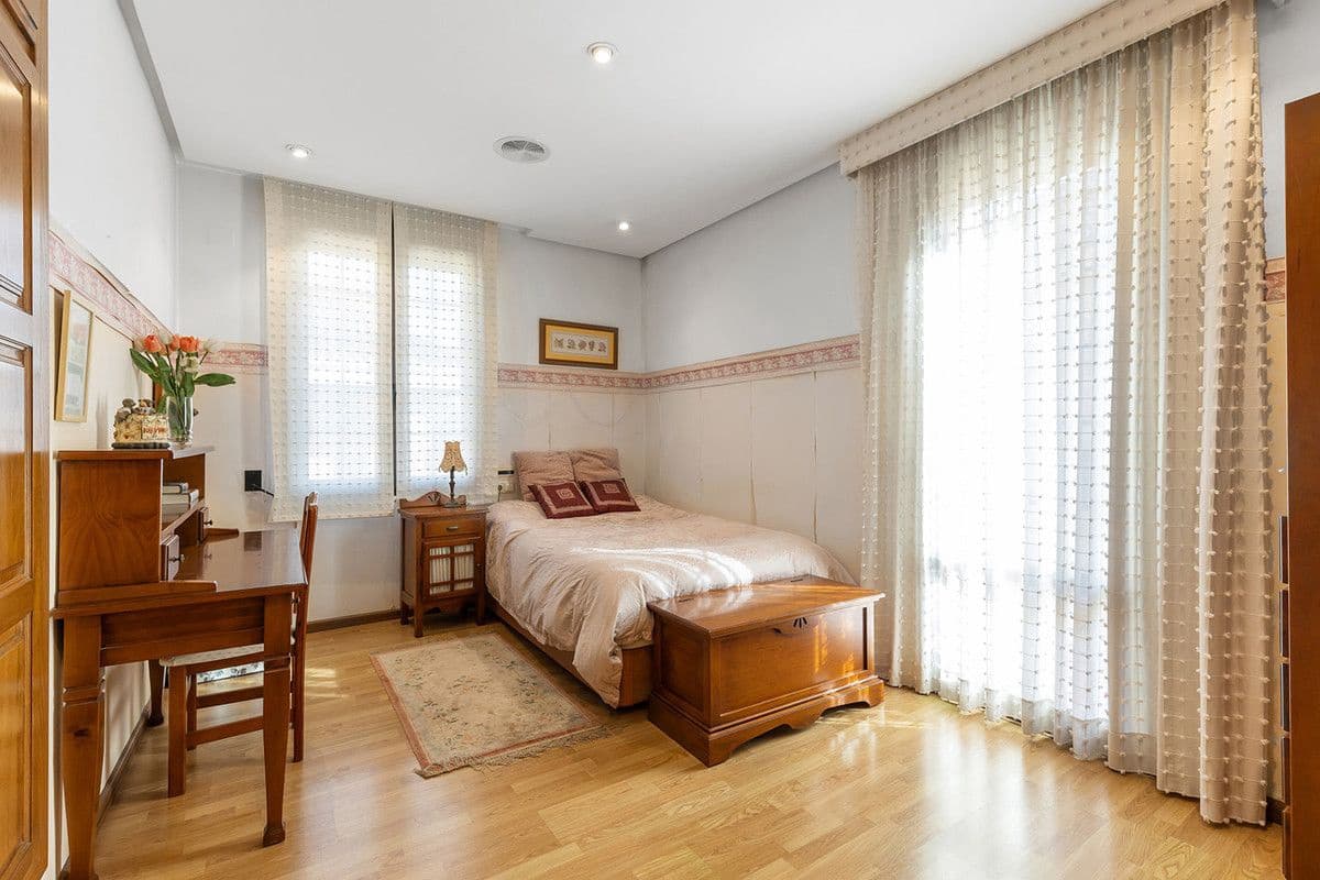 6 camera da letto Villa in vendita in Torrevieja - 2.490.000 € (Rif: 10017879)