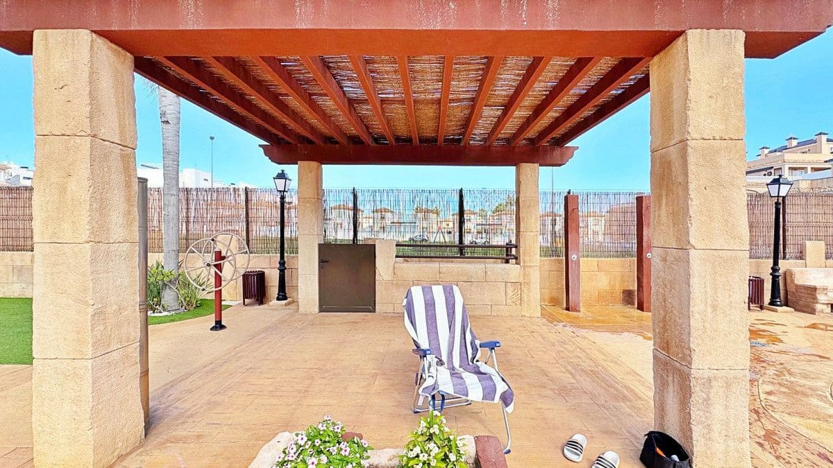 3 soverom Kjedet enebolig til salgs i Orihuela Costa - € 272 900 (Ref: 10017881)
