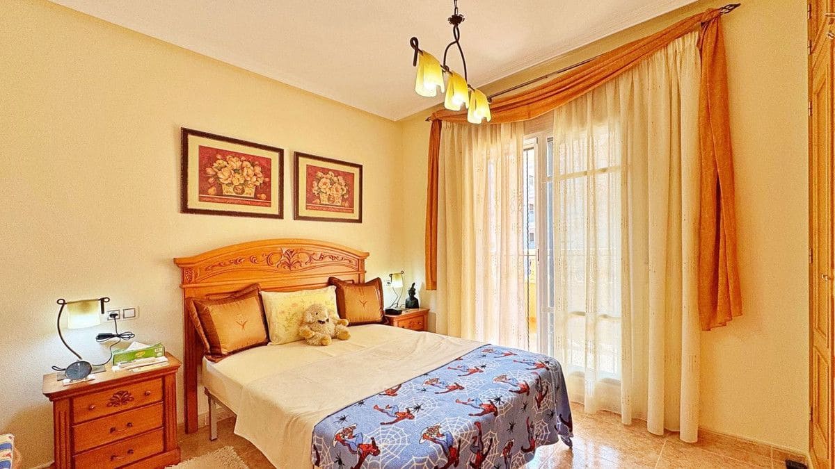 3 soverom Kjedet enebolig til salgs i Orihuela Costa - € 272 900 (Ref: 10017881)
