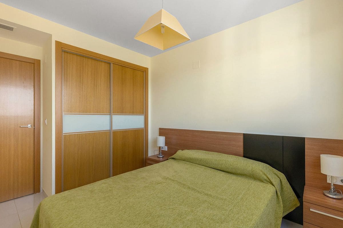 2 slaapkamer Appartement te koop in Orihuela Costa - € 699.000 (Ref: 10017883)