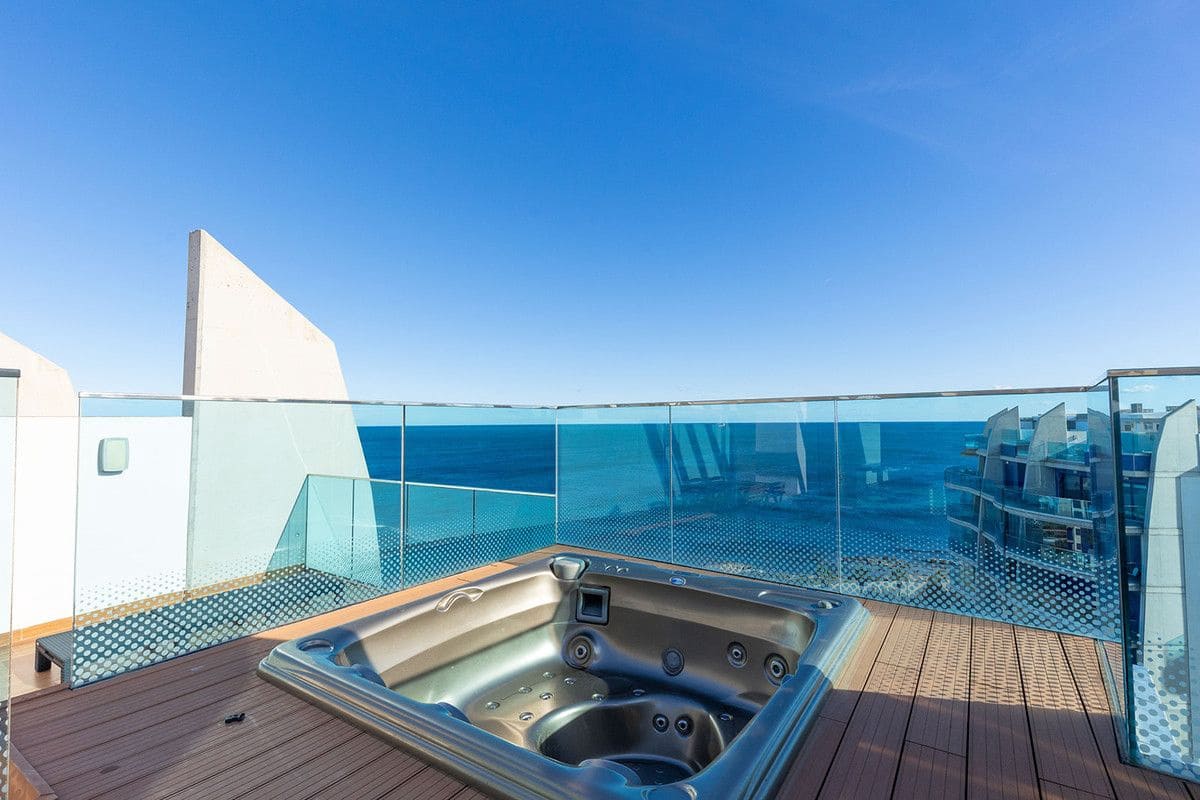 2 slaapkamer Appartement te koop in Orihuela Costa - € 699.000 (Ref: 10017883)