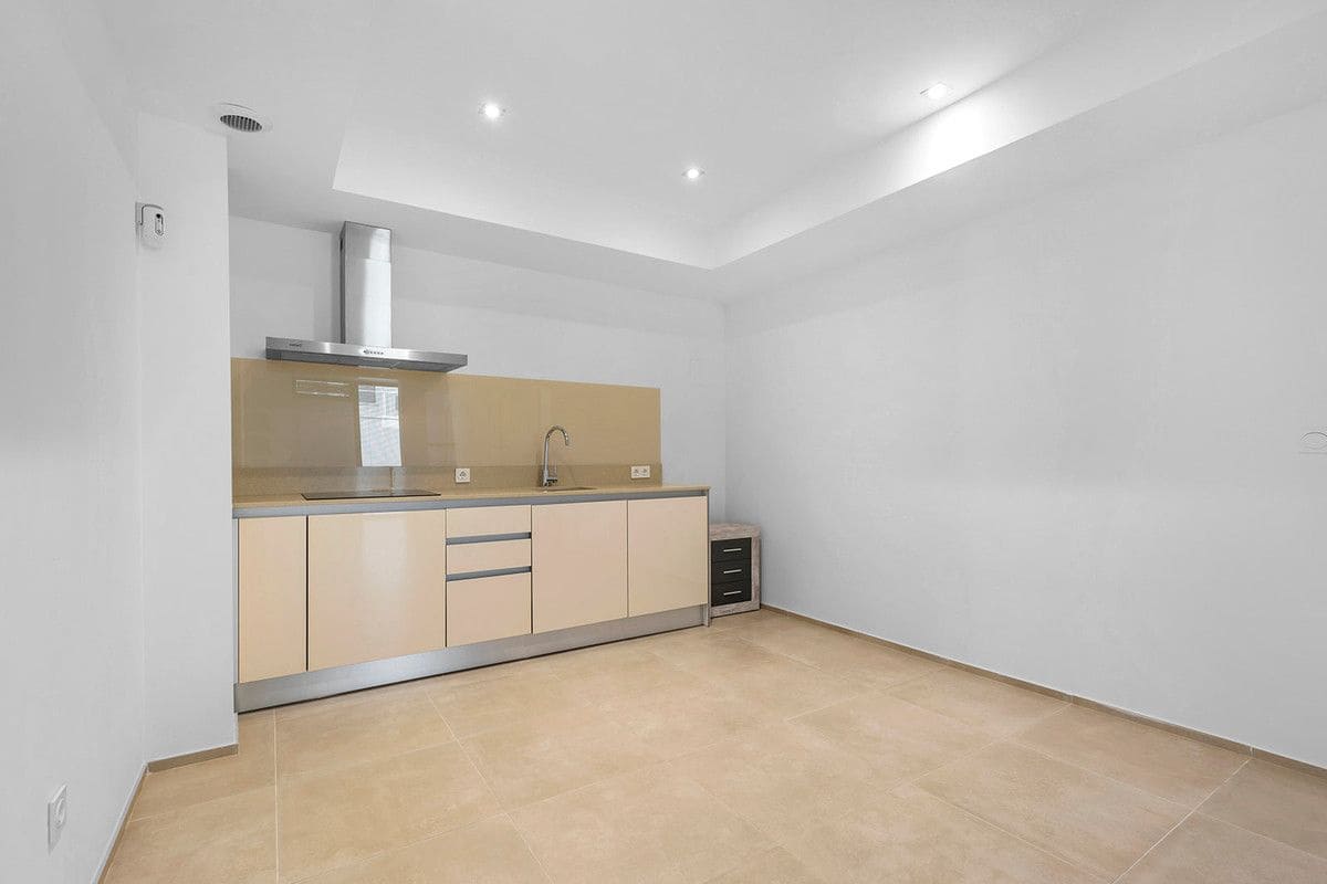 5 bedroom Villa for sale in La Zenia - € 895,000 (Ref: 10017885)