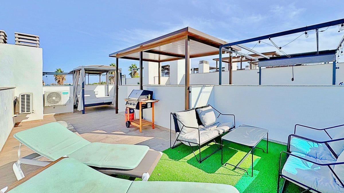 Casa de 3 habitaciones en La Florida en venta - 326.000 € (Ref: 10017888)