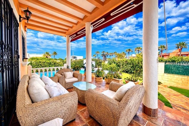 6 sypialnia Willa na sprzedaż w Los Europeos, Torrevieja - 950 000 € (Ref: 10017890)
