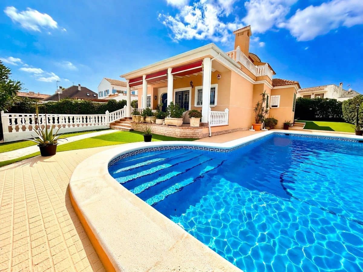 6 sypialnia Willa na sprzedaż w La Mata - 950 000 € (Ref: 10017890)