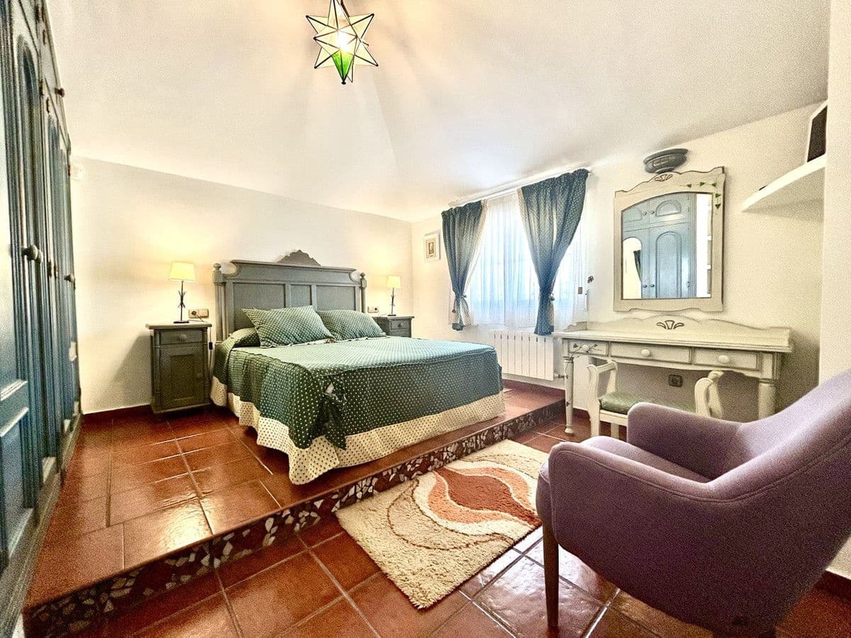 6 sypialnia Willa na sprzedaż w La Mata - 950 000 € (Ref: 10017890)
