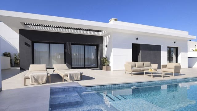 4 bedroom Villa for sale in Doña Pepa, Rojales - € 788,750 (Ref: 10017893)
