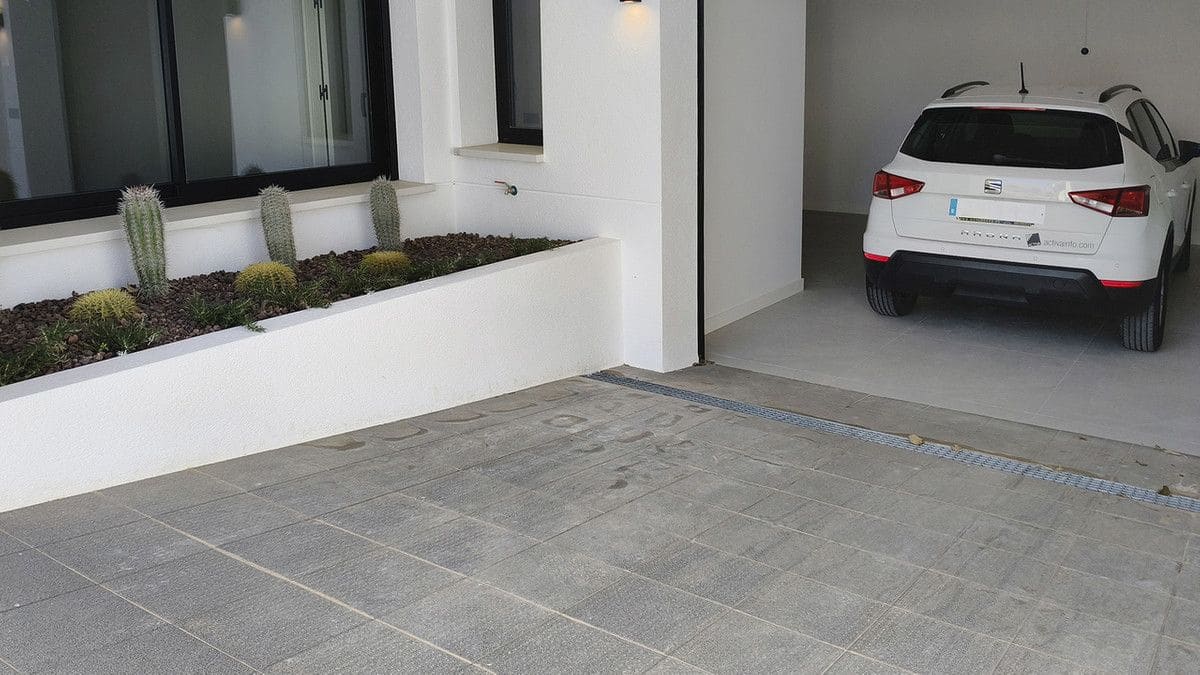 4 bedroom Villa for sale in Dona Pepa - € 788,750 (Ref: 10017893)