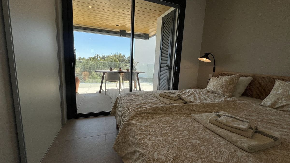 2 bedroom Apartment for sale in Las Colinas Golf - € 395,000 (Ref: 10017894)