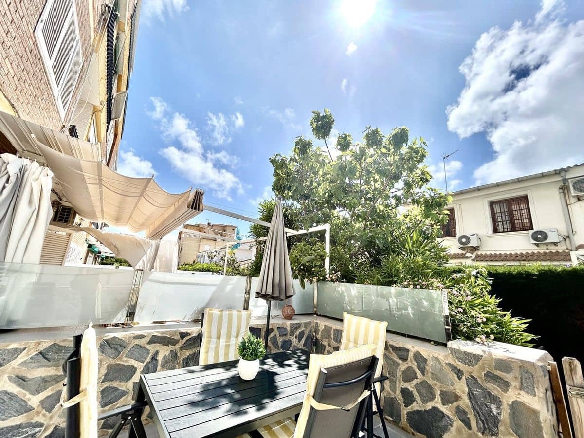 2 bedroom Apartment for sale in La Zenia - € 189,900 (Ref: 10017896)