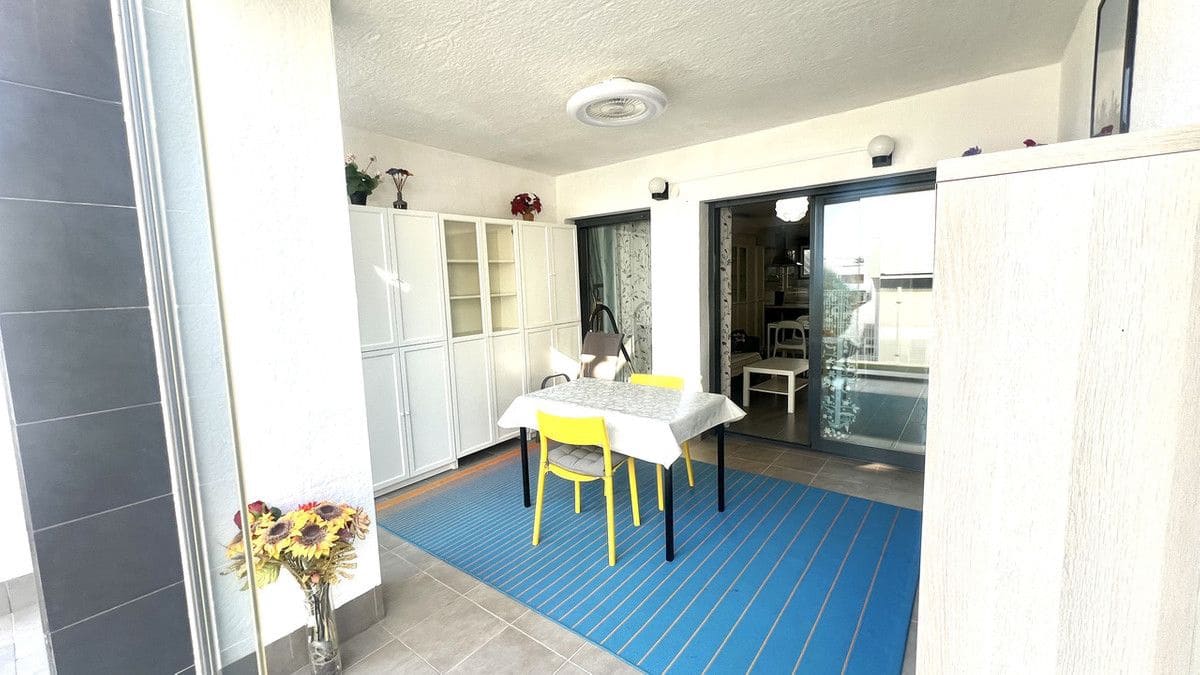 2 bedroom Apartment for sale in La Zenia - € 275,000 (Ref: 10017897)