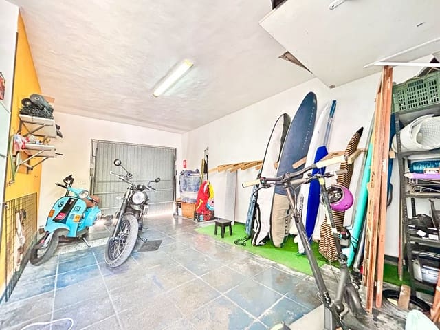 3 Zimmer Villa zu verkaufen in La Zenia, Orihuela - 630.000 € (Ref: 10017899)