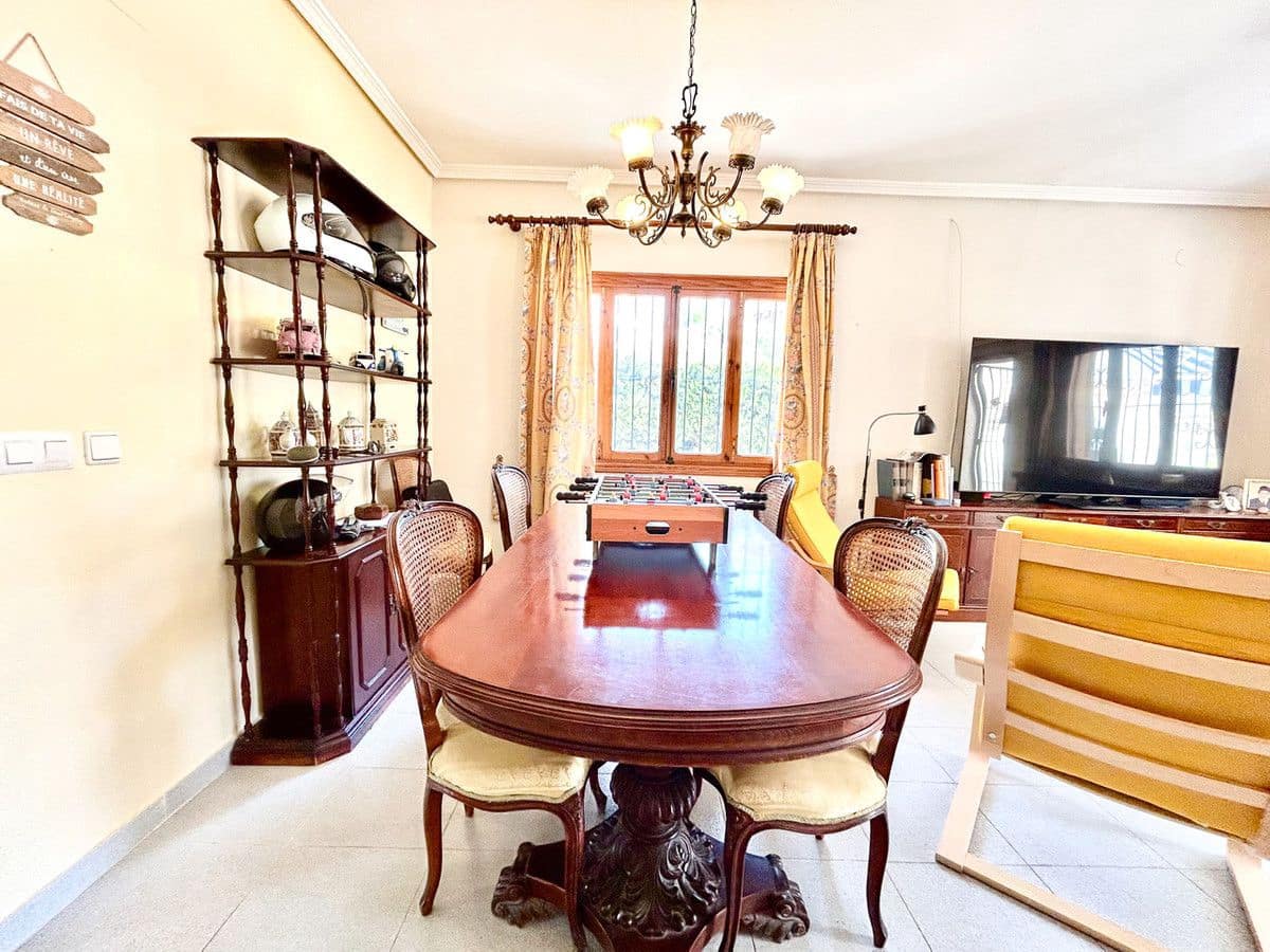 3 Zimmer Villa zu verkaufen in La Zenia - 630.000 € (Ref: 10017899)