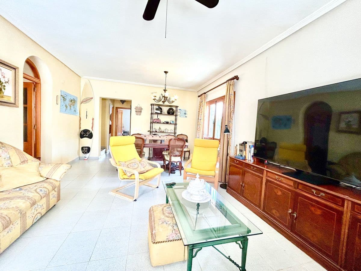 3 Zimmer Villa zu verkaufen in La Zenia - 630.000 € (Ref: 10017899)