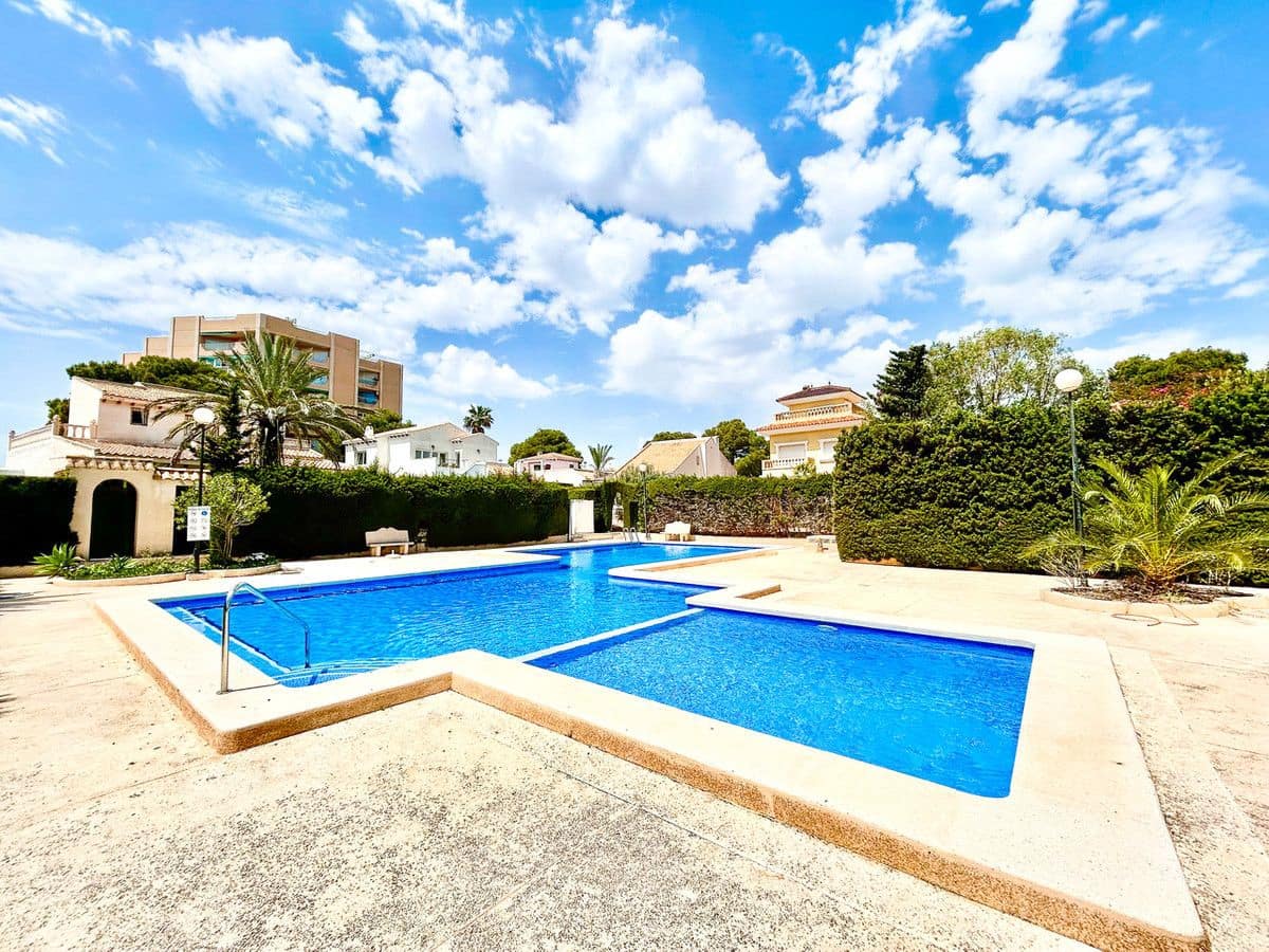 3 Zimmer Villa zu verkaufen in La Zenia - 630.000 € (Ref: 10017899)