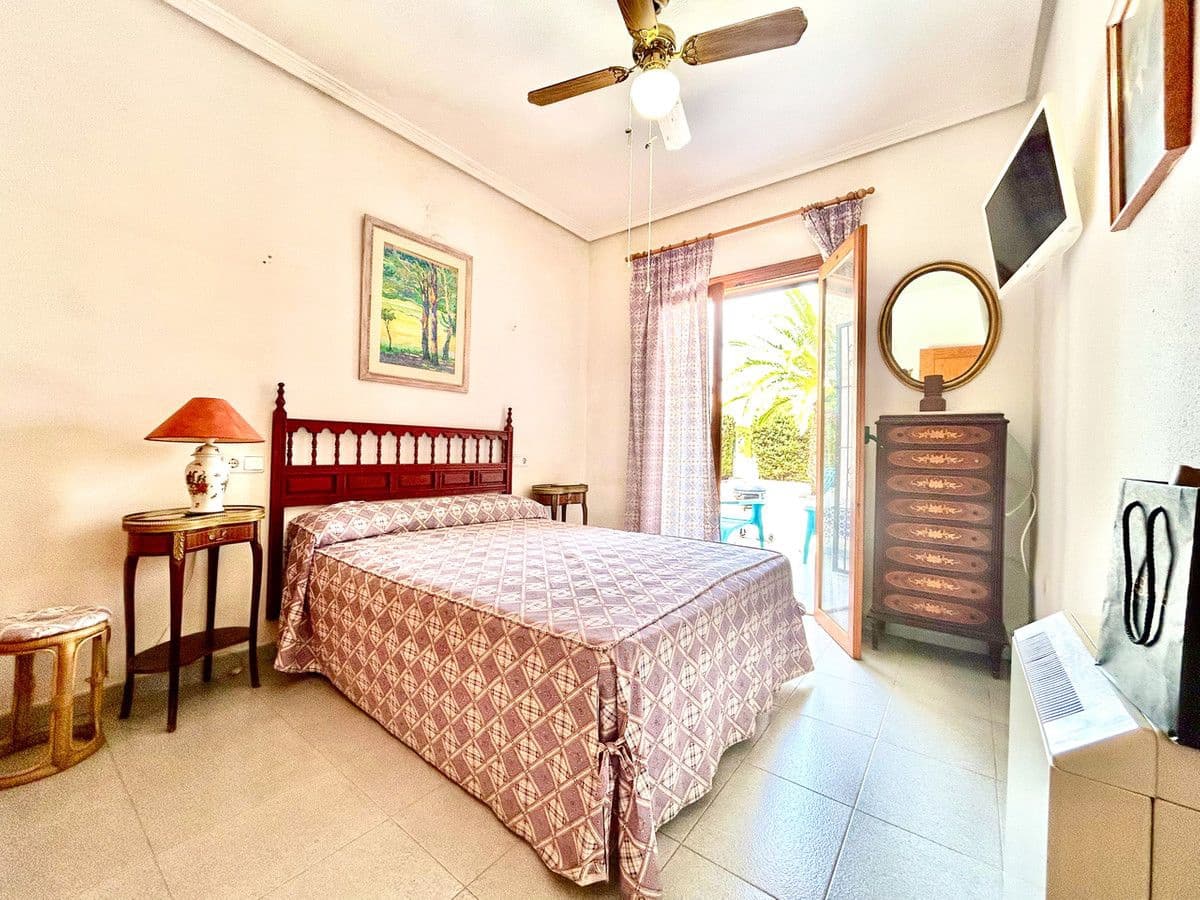 3 Zimmer Villa zu verkaufen in La Zenia - 630.000 € (Ref: 10017899)