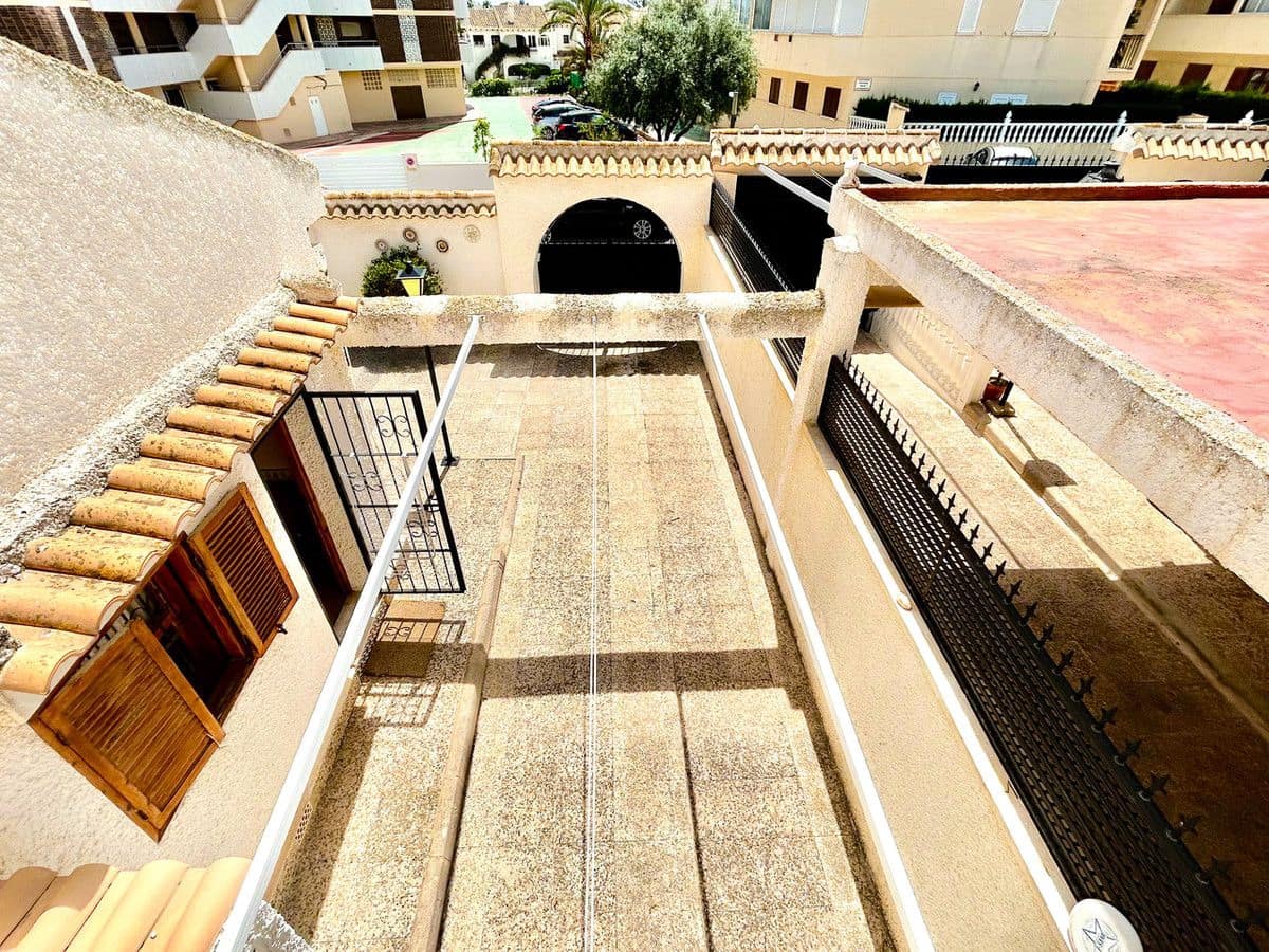 3 Zimmer Villa zu verkaufen in La Zenia - 630.000 € (Ref: 10017899)