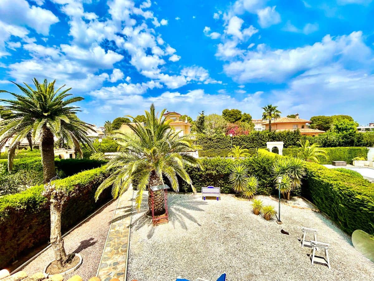 3 Zimmer Villa zu verkaufen in La Zenia - 630.000 € (Ref: 10017899)