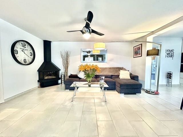 4 makuuhuone Huvila myytävänä paikassa Catral - 549 000 € (Ref: 10017900)