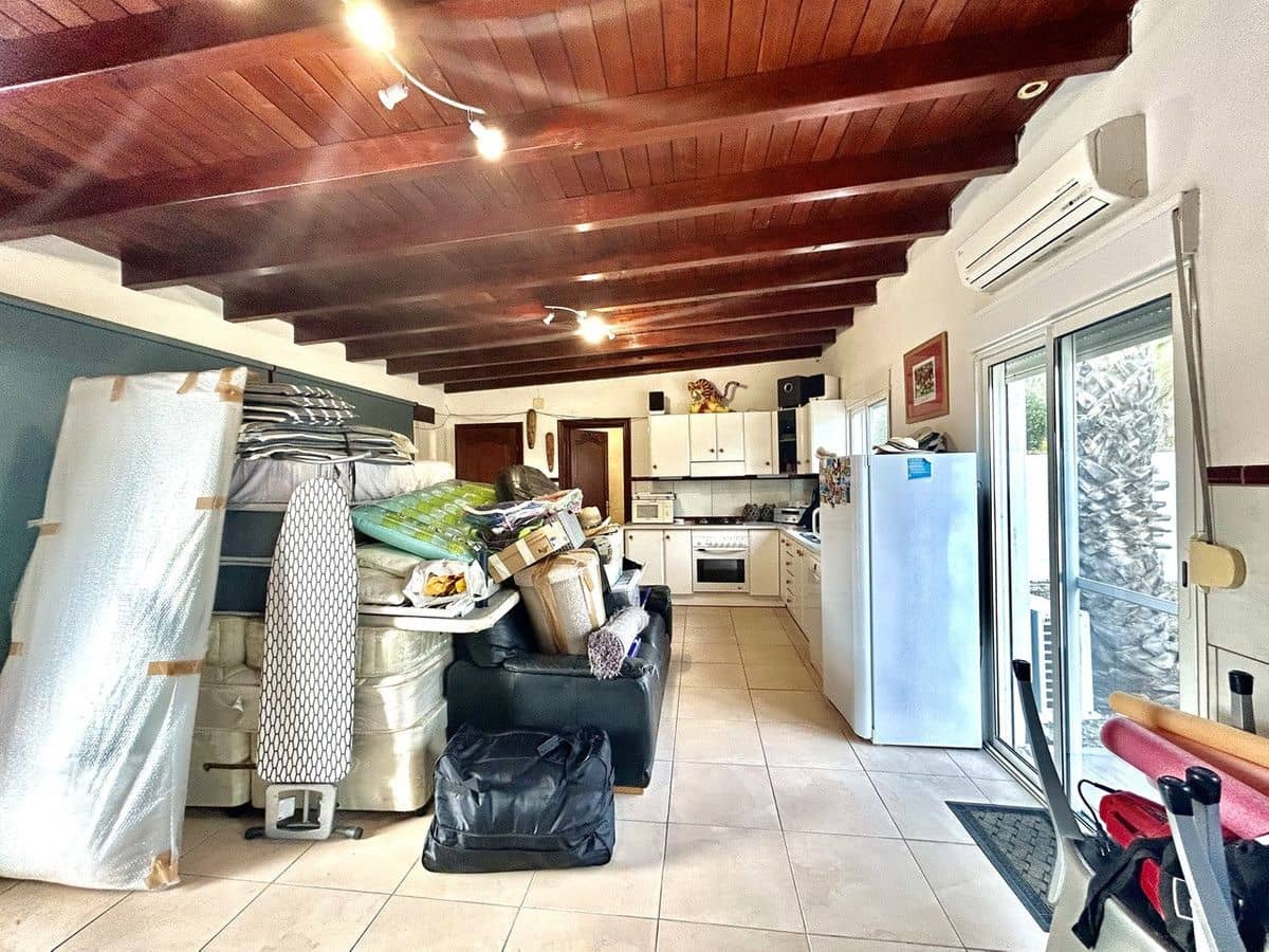 4 makuuhuone Huvila myytävänä paikassa Catral - 549 000 € (Ref: 10017900)