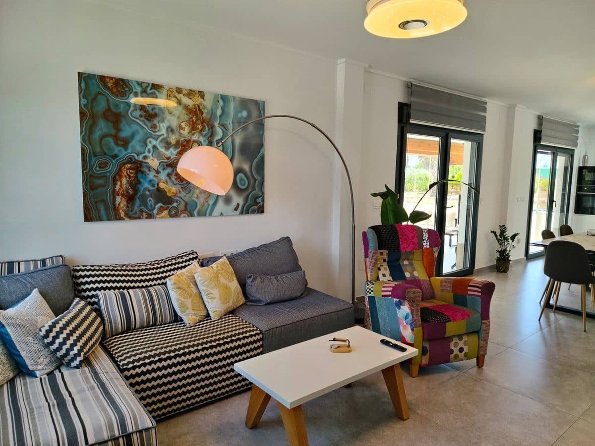 6 bedroom Villa for sale in Los Montesinos - € 785,000 (Ref: 10017903)