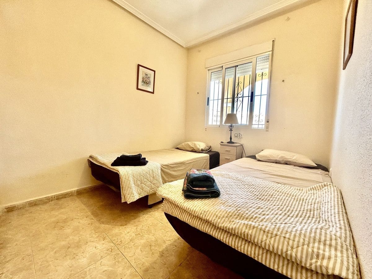 2 Zimmer Apartment zu verkaufen in La Zenia - 165.000 € (Ref: 10017906)