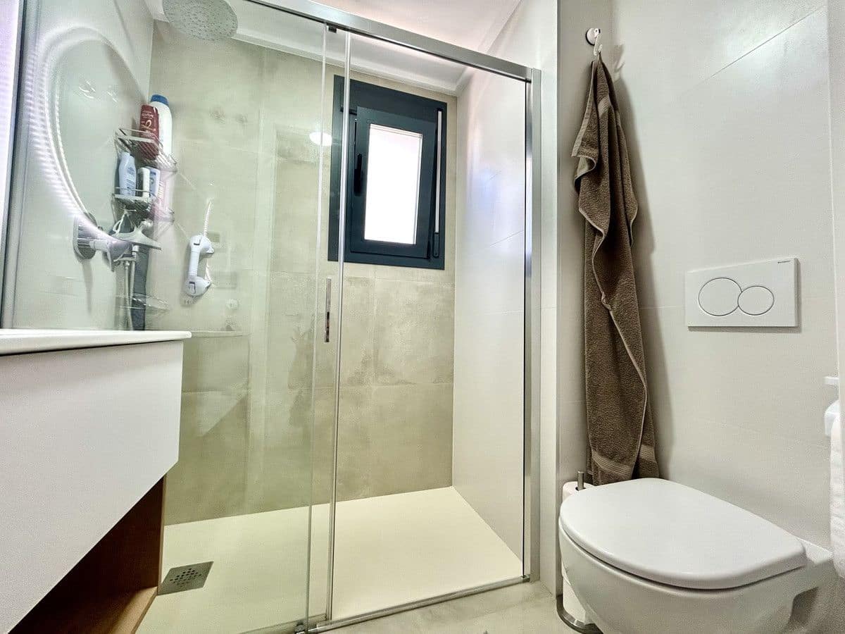 Apartamento de 2 habitaciones en Pilar de la Horadada en venta - 330.000 € (Ref: 10017907)