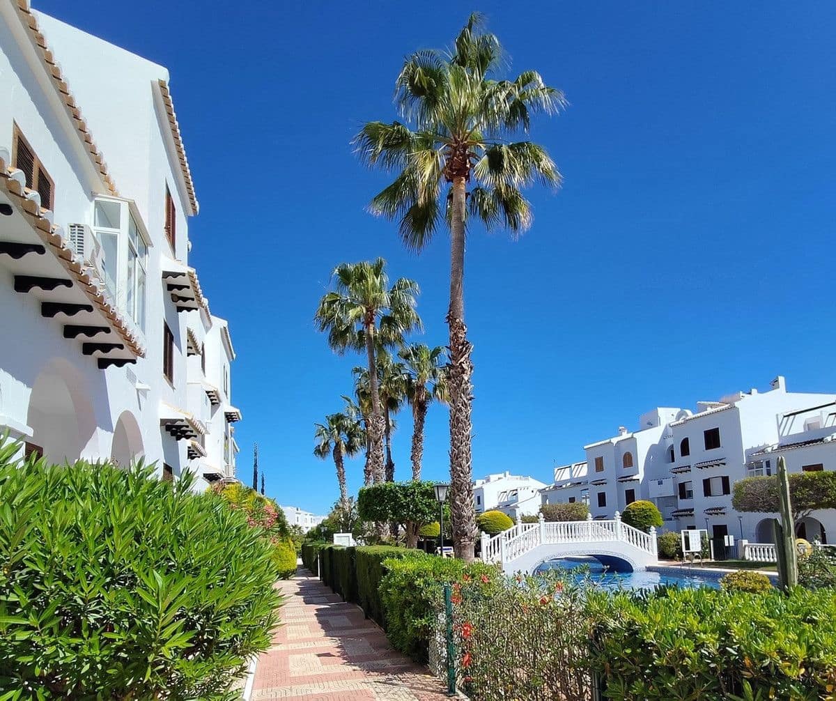 2 sovrum Villa till salu i Dona Pepa - 215 000 € (Ref: 10017908)