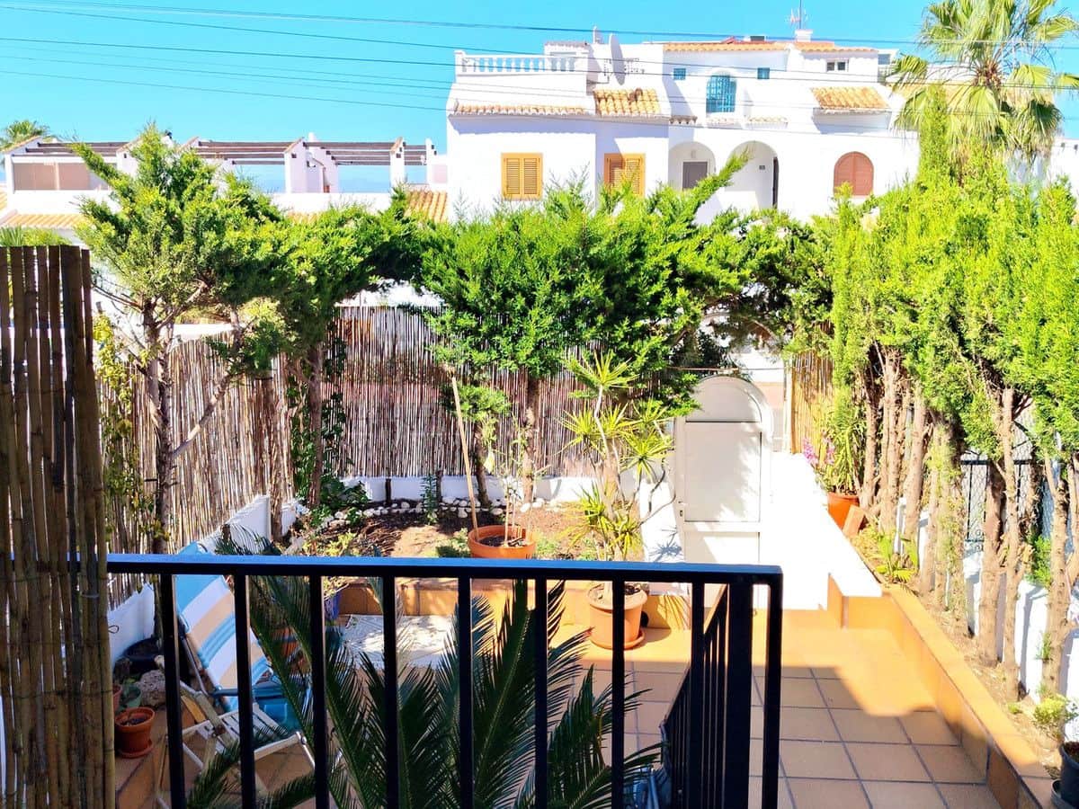 2 sovrum Villa till salu i Dona Pepa - 215 000 € (Ref: 10017908)