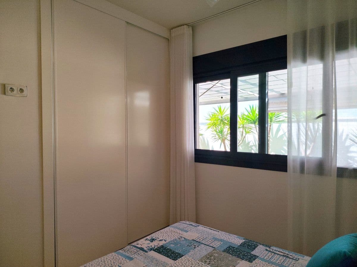 3 bedroom Villa for sale in San Miguel de Salinas - € 399,000 (Ref: 10017909)