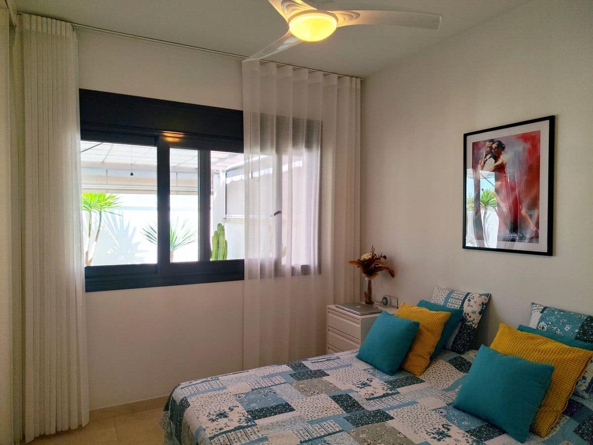 3 bedroom Villa for sale in San Miguel de Salinas - € 399,000 (Ref: 10017909)