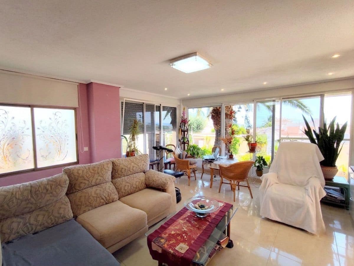 3 bedroom Villa for sale in Rojales - € 550,000 (Ref: 10017910)