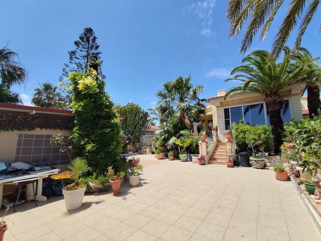 3 bedroom Villa for sale in Rojales - € 550,000 (Ref: 10017910)