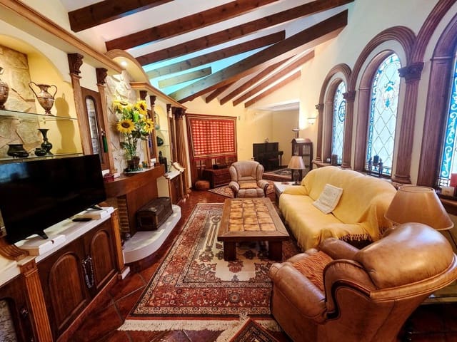 9 quarto Moradia para venda em Elche / Elx - 1 150 000 € (Ref: 10017912)