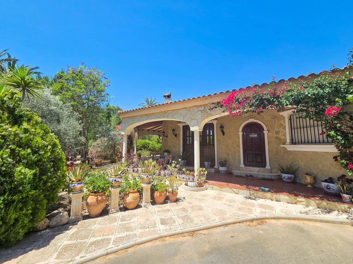 9 quarto Moradia para venda em Elche / Elx - 1 150 000 € (Ref: 10017912)