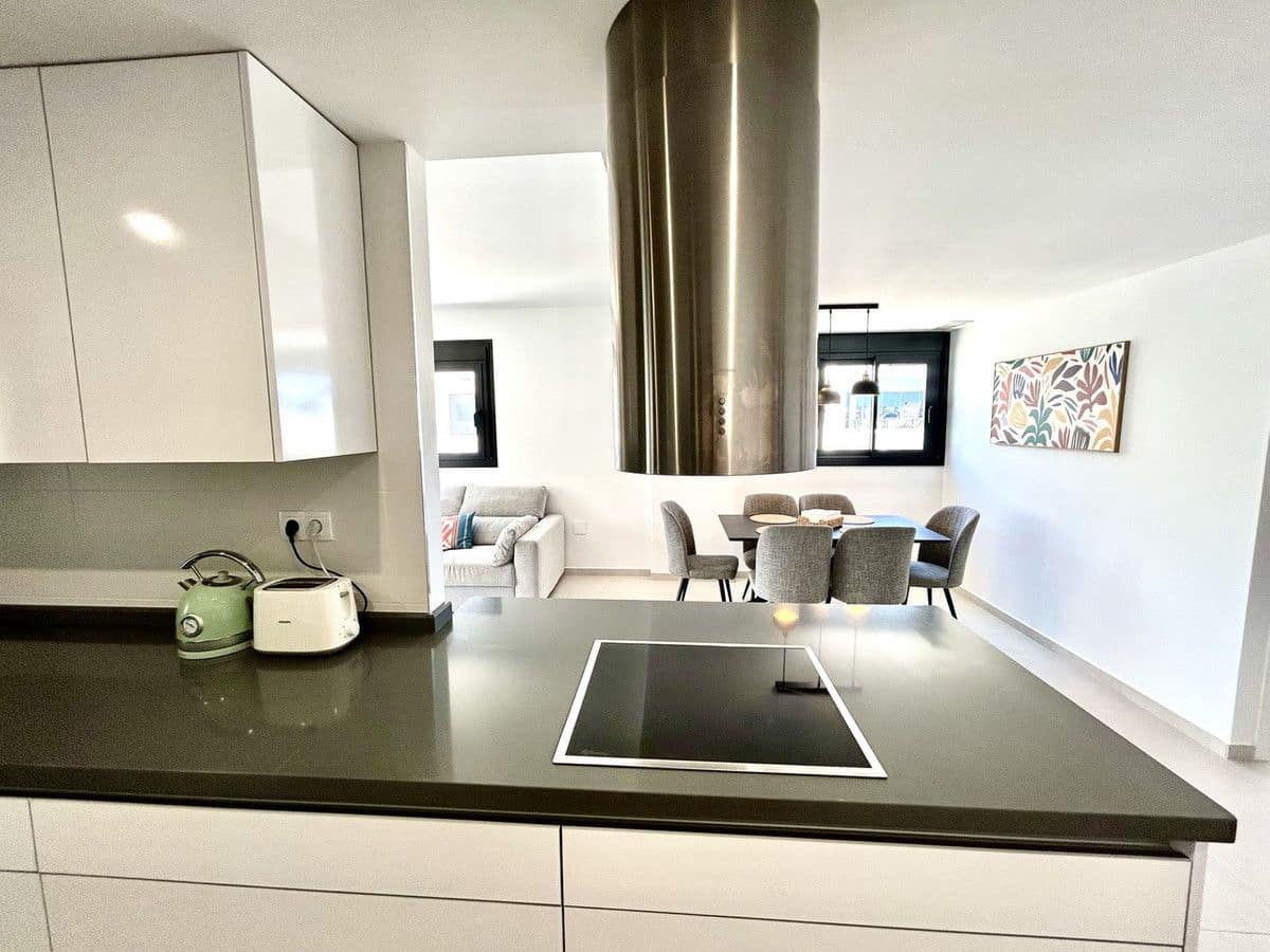 Apartamento de 3 habitaciones en Orihuela Costa en venta - 390.000 € (Ref: 10017914)