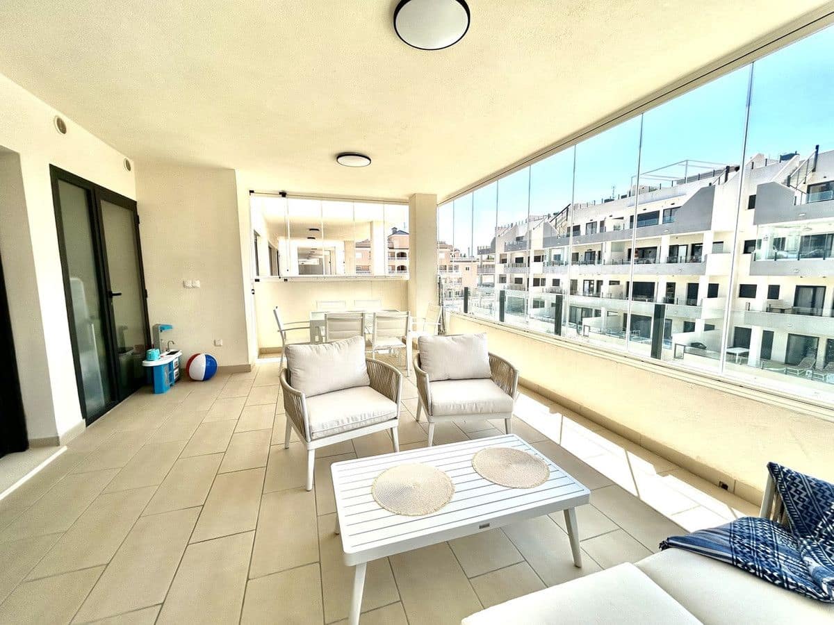 Apartamento de 3 habitaciones en Orihuela Costa en venta - 390.000 € (Ref: 10017914)