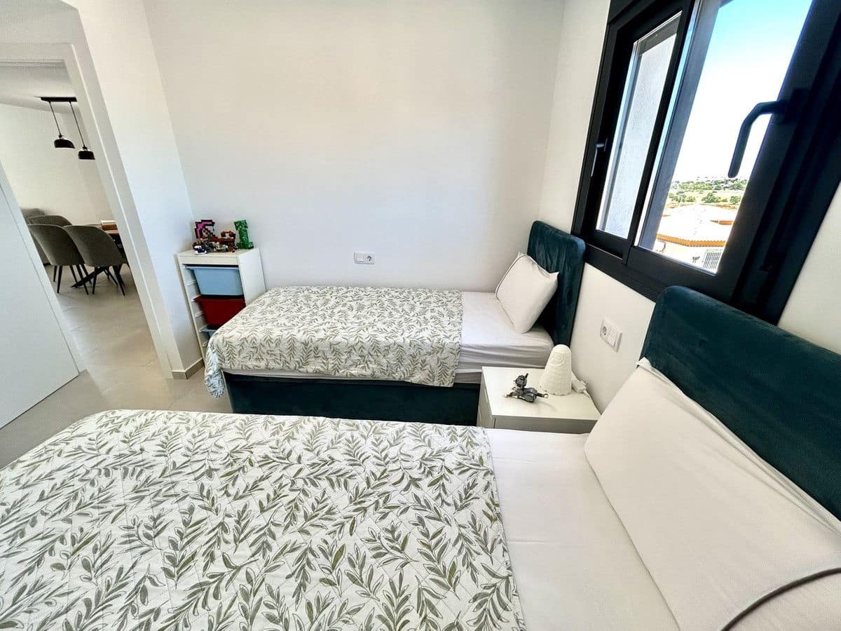 Apartamento de 3 habitaciones en Orihuela Costa en venta - 390.000 € (Ref: 10017914)