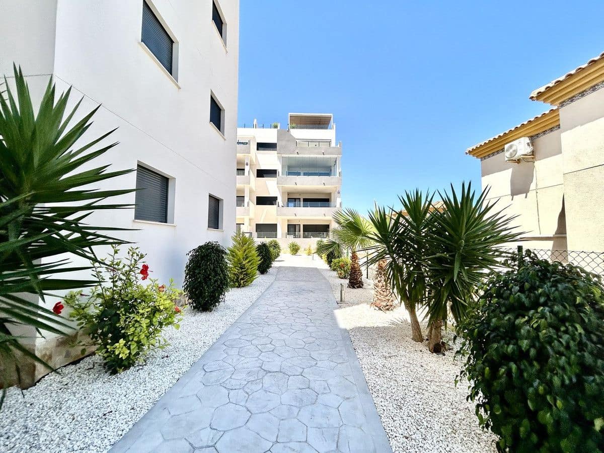 Apartamento de 3 habitaciones en Orihuela Costa en venta - 390.000 € (Ref: 10017914)