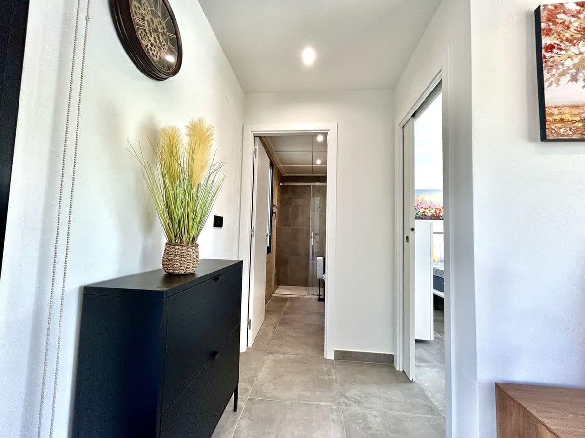 Chalet de 2 habitaciones en Orihuela Costa en venta - 425.000 € (Ref: 10017916)