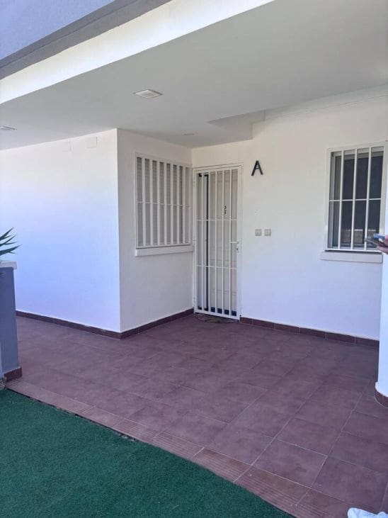 Apartamento de 2 habitaciones en Orihuela Costa en venta con piscina - 175.000 € (Ref: 10017930)