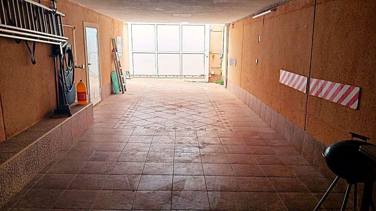 6 soverom Villa til salgs i Orihuela Costa med svømmebasseng - € 280 000 (Ref: 10017931)
