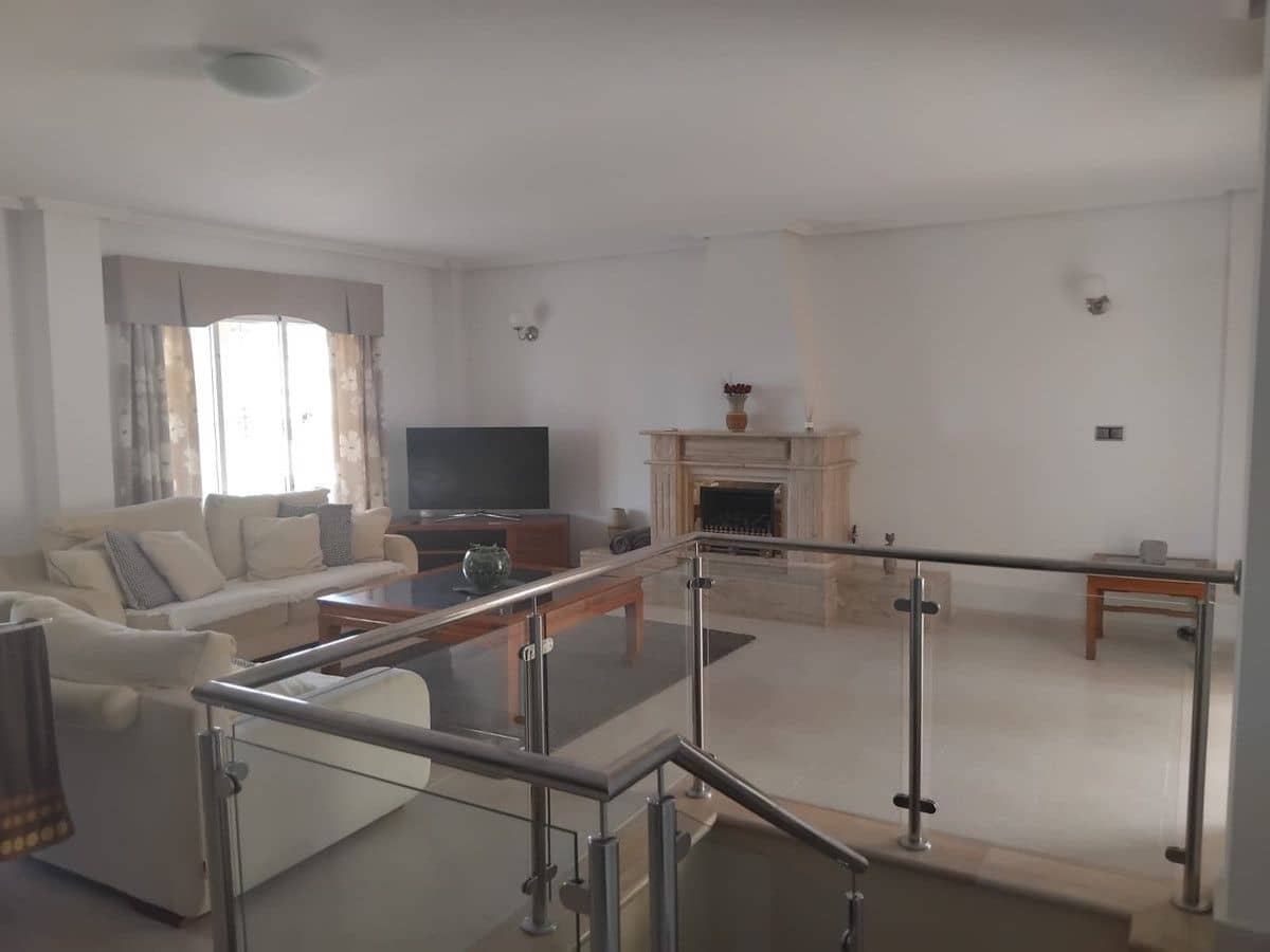 5 sypialnia Willa na sprzedaż w Algorfa z basenem - 780 000 € (Ref: 10017932)